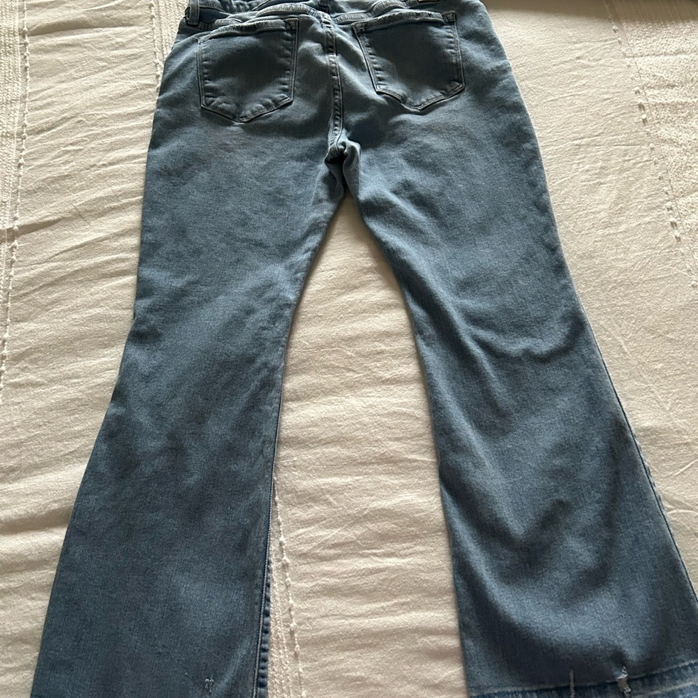 Women's Blue Jeans